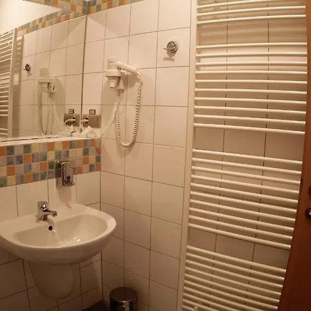Wellness Pension & Salas Saris Park Hotel 3*