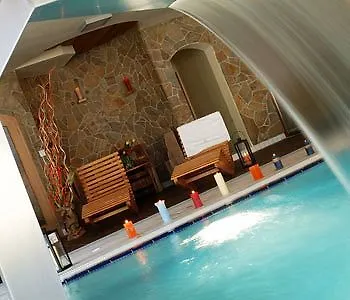 Hotel Wellness & Salas Saris Park 3*